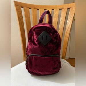 Velvet backpack 🎒